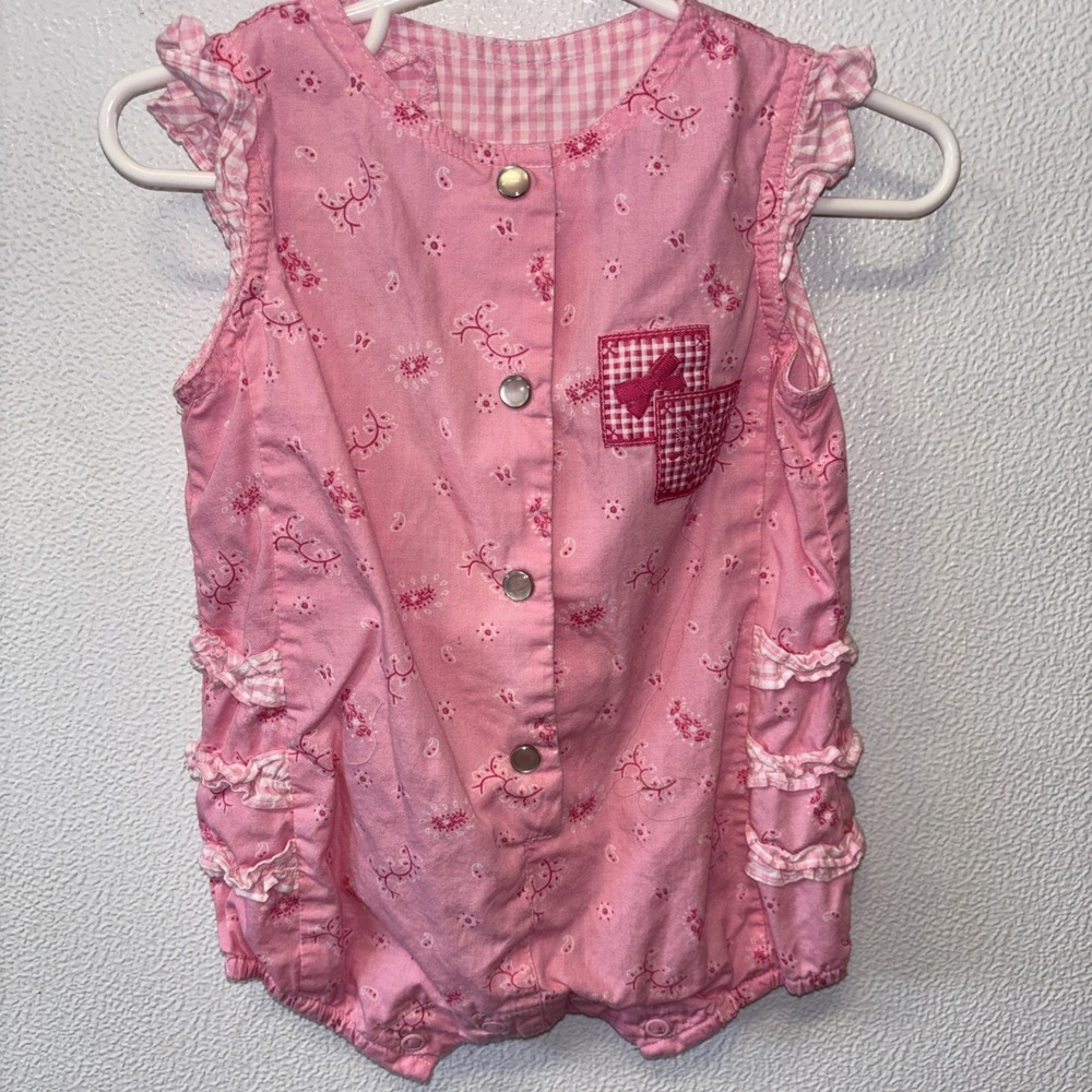Vintage 90s Baby‎ 12 Mth one piece short romper pink Ruffle Bottom Pearl Snap